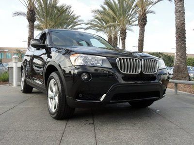 2.8i xdrv cold weather nav park dist prem sound sat radio alarm clean carfax