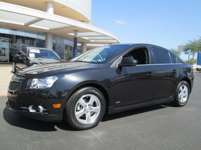 2011 black automatic ecotech 4-cylinder miles:32k sedan