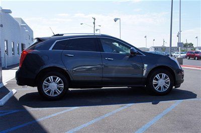2011 cadillac srx awd srx4 one owner very low miles. dealer maintained like new