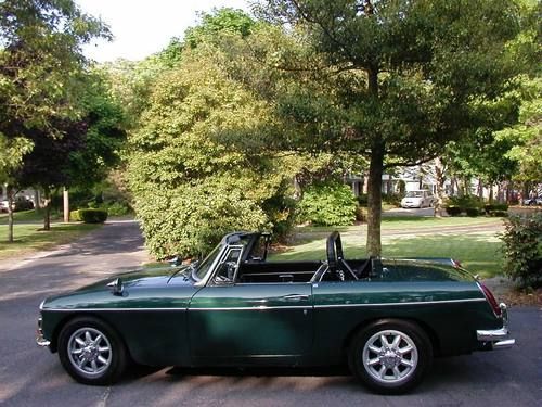 1969 mgb roadster