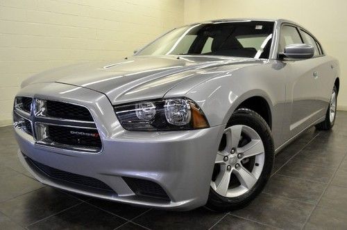 2013 dodge charger like new we finance 1.99%!! free shipping!!