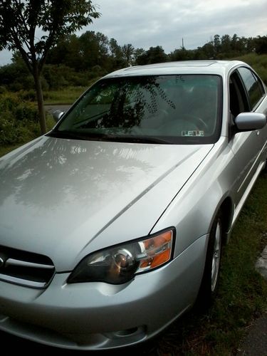 Nice 2 owner 05 legacy limited awd sedan loaded leather mnrf 141 well serv miles