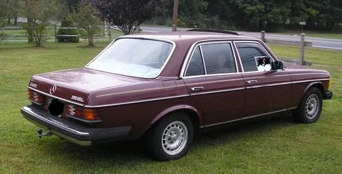 1981 mercedes benz 240d diesel auto sunroof pw original no rust pa. inspected