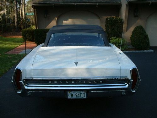 1964 Pontiac Bonneville Convertible w/ Many Factory Options, image 4