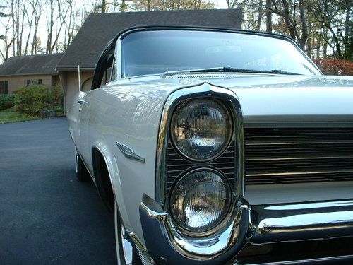 1964 Pontiac Bonneville Convertible w/ Many Factory Options, image 9