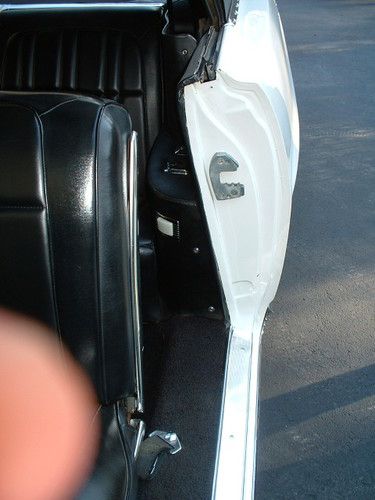 1964 Pontiac Bonneville Convertible w/ Many Factory Options, image 17