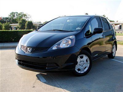 2012 honda fit hatchback sedan, only 5k miles,am/fm/aux/cd,runs great!