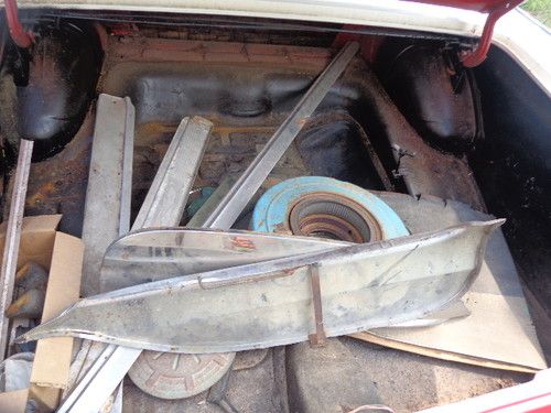 1959 Ford Fairlane 500 5.8L, image 2