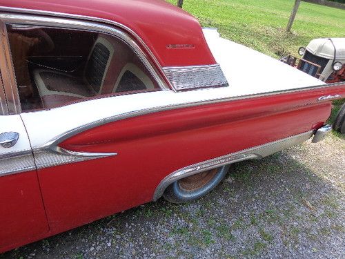 1959 Ford Fairlane 500 5.8L, image 15