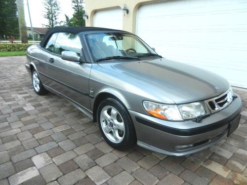 Nice 2001 saab 9-3 convertible,2.0 turbo,rare 5 speed,leather,70k miles,lo resv