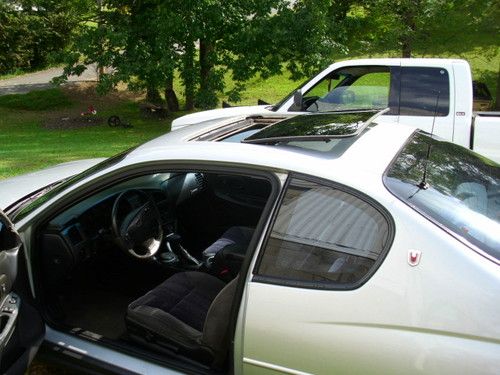 Mint mint mint / 2001 chevy monte carlow