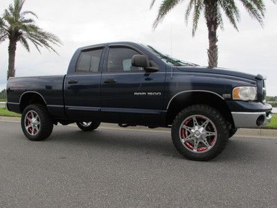 Dodge ram 1500 slt quad cab 4x4 leather interior and 5.7l hemi v8