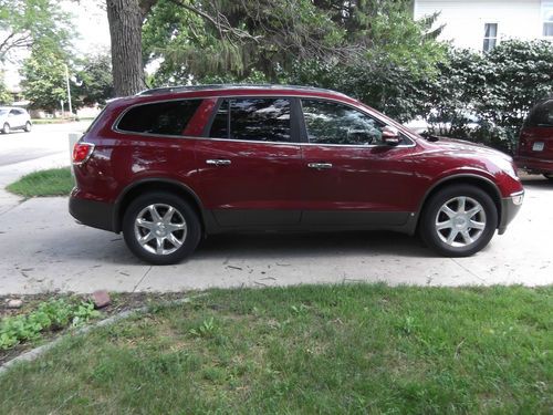 Fully loaded 2008 buick enclave cxl sport utility 4-door 3.6l awd