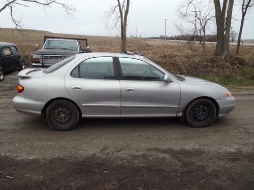 2000 hyundai elantra