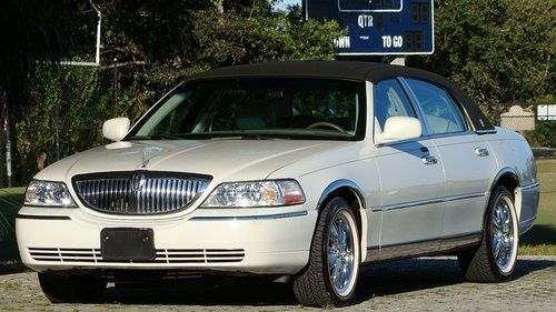 2005 lincoln town car classic edition one fla. owner with 62,000 miles must see