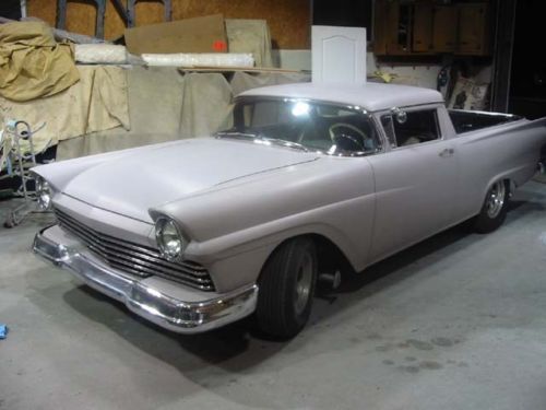 1958 ranchero chopped with a 1957 front clip 351 4-spd