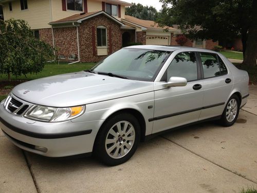 2002 saab 9 5 linear 2.3 turbo  4 door silver