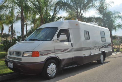 1999 winnebago rialto qd