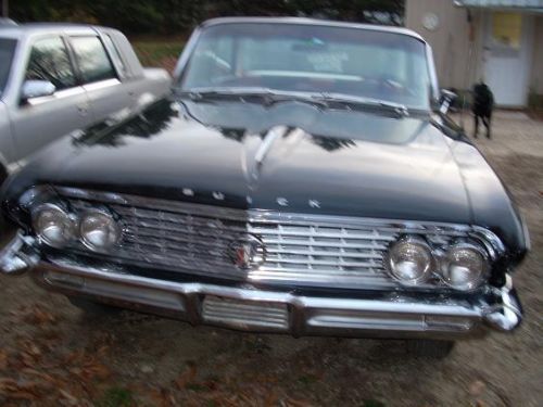 1961 buick lesabre 4 dr hard top