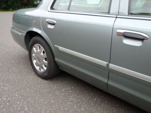 MERCURY GRAND MARQUIS LS PREMIUM HEATED LEATHER SUNROOF NO RESERVE, image 28