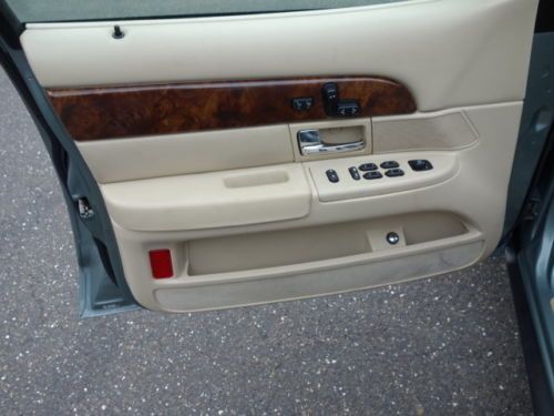 MERCURY GRAND MARQUIS LS PREMIUM HEATED LEATHER SUNROOF NO RESERVE, image 46