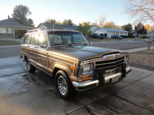 1988 jeep grand wagoneer