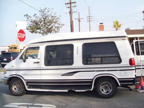 1995 dodge ram van b2500 conversion (long beach)