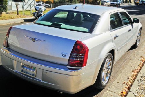 Chrysler 300 300C Hemi full options Low Miles Pampered 2-Owner 2005 No Reserve, US $12,250.00, image 5
