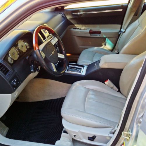 Chrysler 300 300C Hemi full options Low Miles Pampered 2-Owner 2005 No Reserve, US $12,250.00, image 8