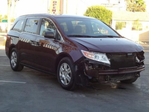 2012 honda odyssey lx damaged salvage rebuildable runs!! low miles wont last!!