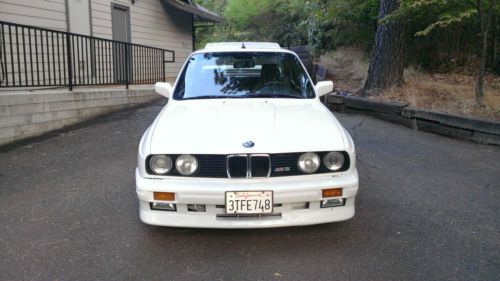 Rare!  1988 bmw m3 base coupe 2-door 2.5l