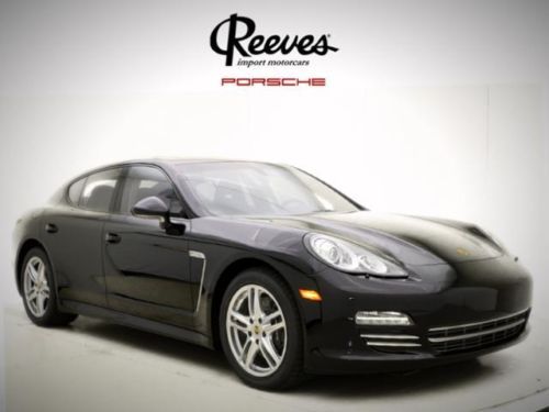 4dr hb new 3.6l bluetooth sunroof 4-wheel abs 4-wheel disc brakes 7-speed a/t
