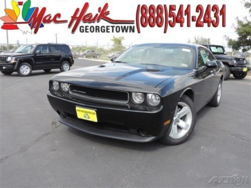 2014 sxt new 3.6l v6 24v automatic rwd coupe