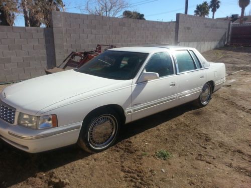 1999 cadillac deville d&#039;elegance sedan 4-door 4.6l