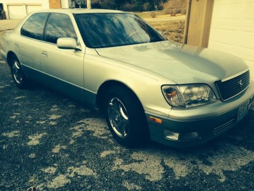 1998 lexus ls400   very clean -remote start- tinted windows