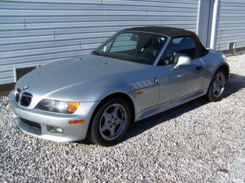 1999 bmw z3 roadster convertible 2-door 2.5l