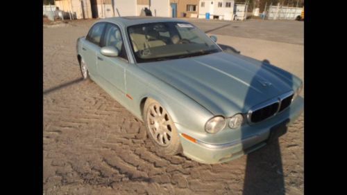 2004 jaguar xj8 base sedan 4-door 4.2l