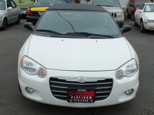 2004 chrysler sebring touring convertible 2-door