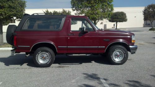 4 x 4 , rare 300 cu. in. in line 6 cyl,  5 speed std trans