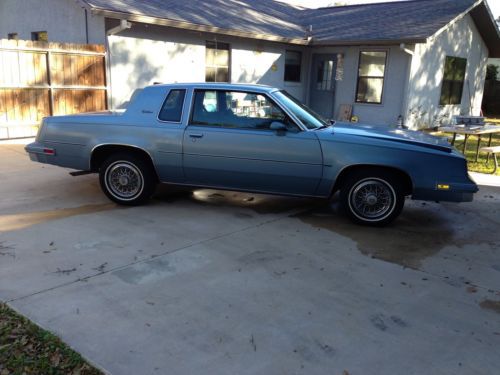 1986 oldsmobile cutlass supreme base coupe 2-door 5.0l