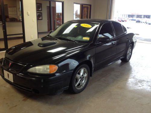 2004 pontiac grand am, sunroof, power doors and windows, low reserve