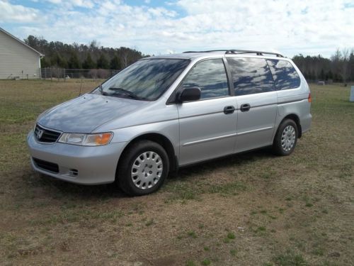 2003 Honda Odyssey 3 row seating 7 passenger van, image 1