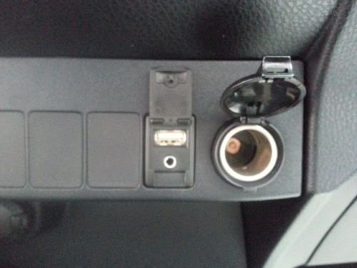 2.5L FWD auto suv alloys traction control moonroof bluetooth usb finance clean, image 38