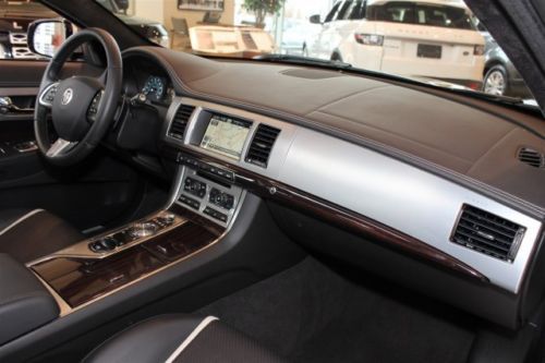 AWD V6 SUPERCHARGED PREM NAVIGATION PORTFOLIO PKG CAMERA SIRIUS XENONS VOICE, US $49,995.00, image 32