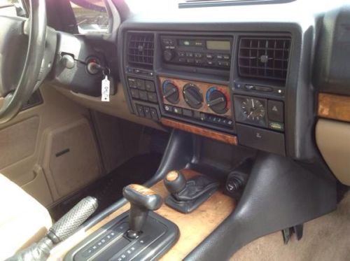 1995 Land Rover Range Rover County LWB Sport Utility 4-Door 4.2L, image 9