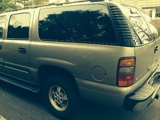 2003 chevy suburban, original owner, well maintained