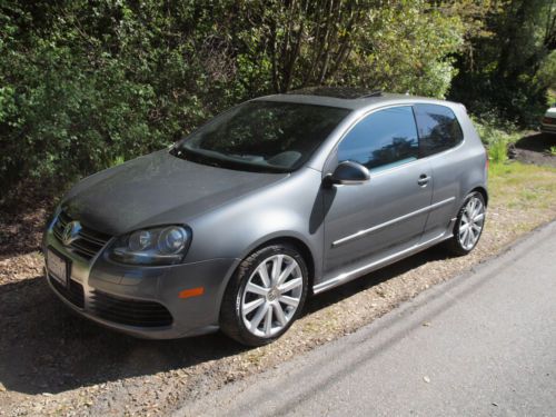 2008 volkswagen r32 base hatchback 2-door 3.2l