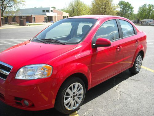 Chevrolet aveo 4 door, lt2 model