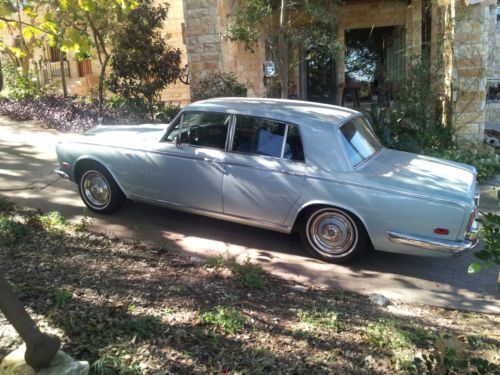 1971 silver shadow low mileage excellant condition