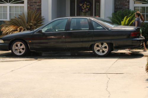 1992 chevrolet caprice classic ltz sedan 4-door 5.7l